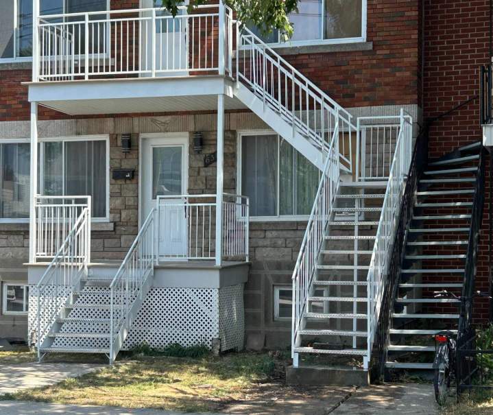Création d'escaliers à Montréal.