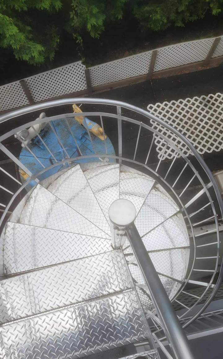 Fabrication escaliers design Montréal