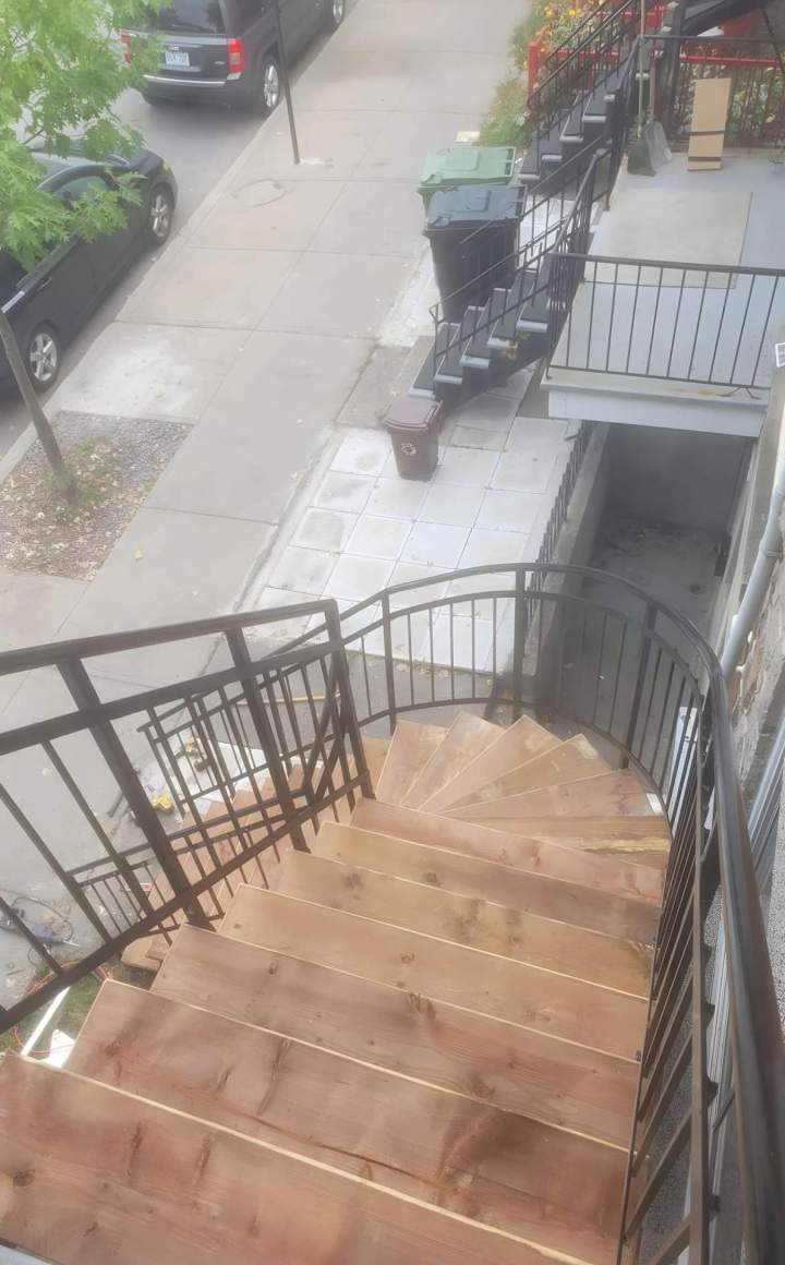 Fabrication escaliers modernes Montréal