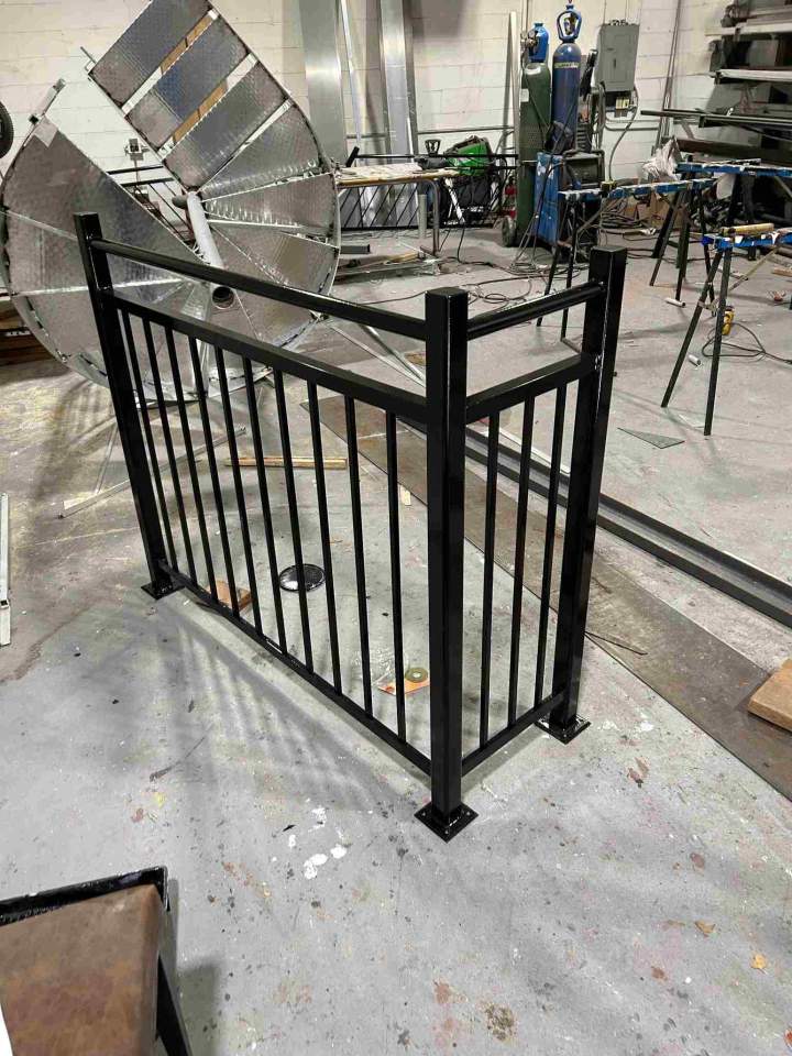 Peinture spécialisée pour escaliers en aluminium